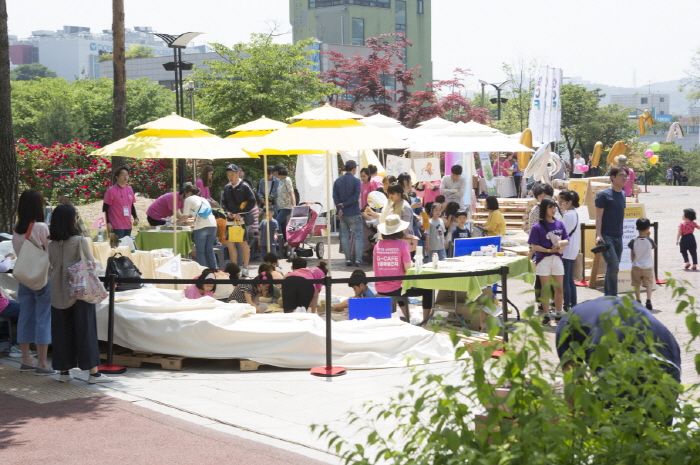 UNESCO 세계문화예술교육주간행사 ‘뭐든지 예술놀이터’ 20190