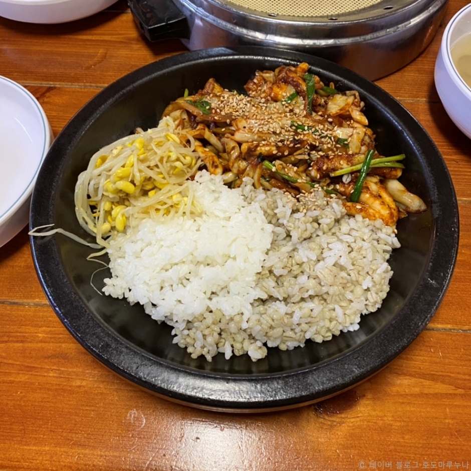 몽촌토성보리밥손칼국수
