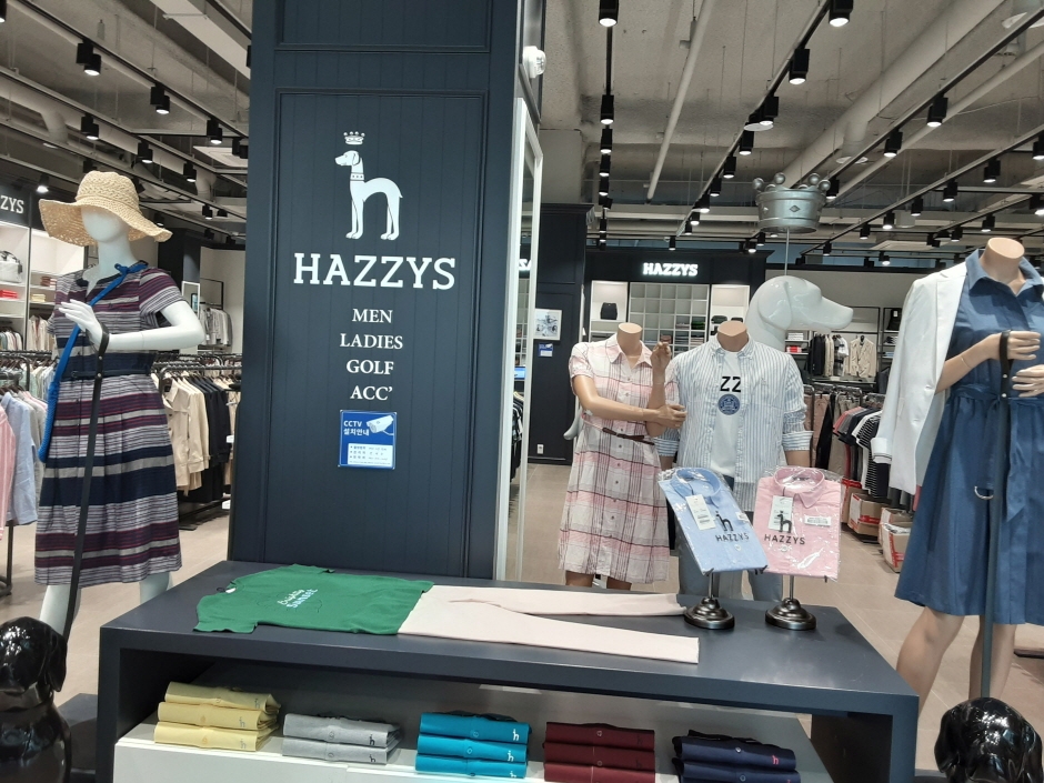 Lf Hazzys - Hyundai Songdo Branch [Tax Refund Shop] (LF 헤지스 현대송도)