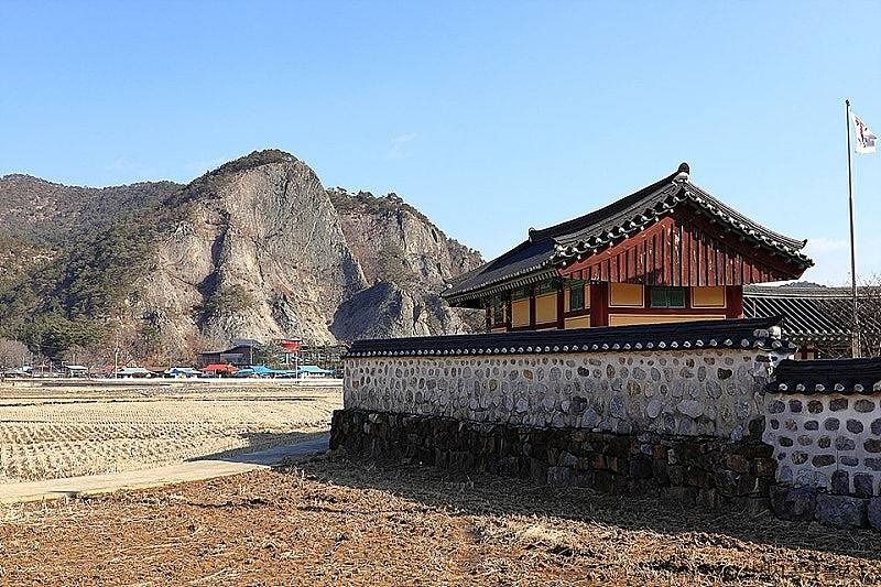 산양서원