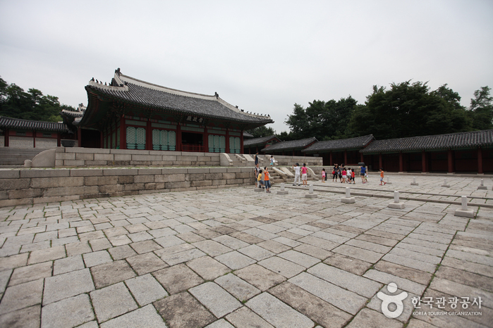 Gyeonghuigung Palace (경희궁)