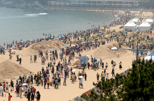 Haeundae Sand Festival (해운대 모래축제)