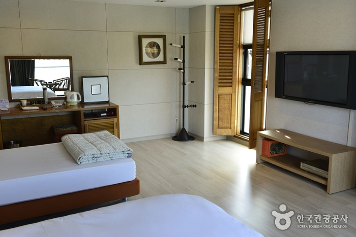 Andong Gallery Hotel (안동 갤러리호텔)4