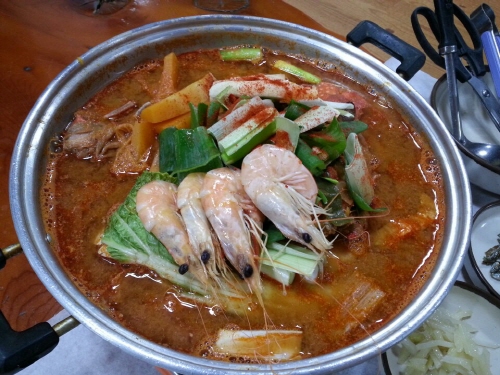 딴뚝통나무집식당 사진4