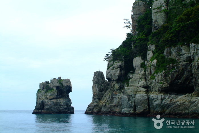 Geoje Haegeumgang Island (거제해금강)