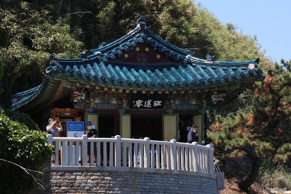 홍련암
