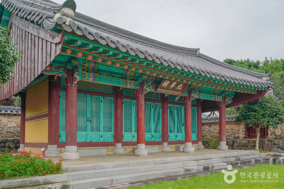 thumbnail-구고사 및 김완장군부조묘-9