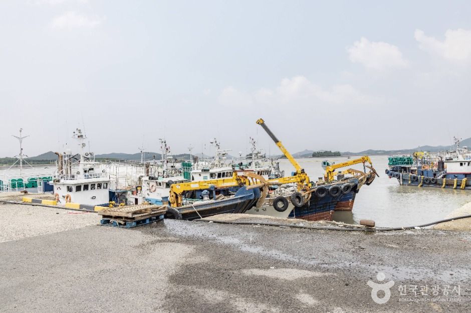 thumbnail-송도항-6