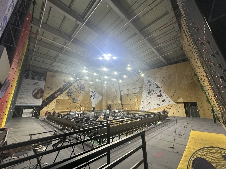 디스커버리 클라이밍스퀘어ICN