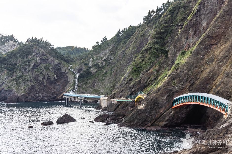 행남 저동 해안산책로 (울릉도, 독도 국가지질공원)