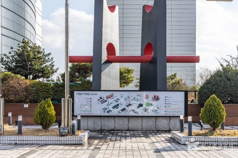 thumbnail-용산전자랜드-1