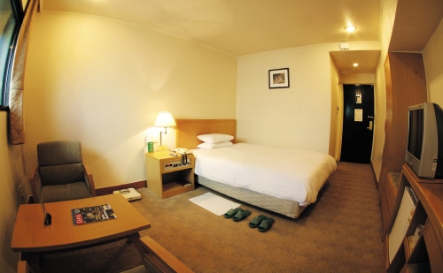 Astoria Hotel (아스토리아 호텔)