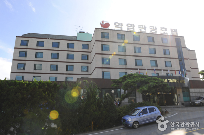 Yagam Hongyeomcheon Tourist Hotel (약암홍염천관광호텔)5