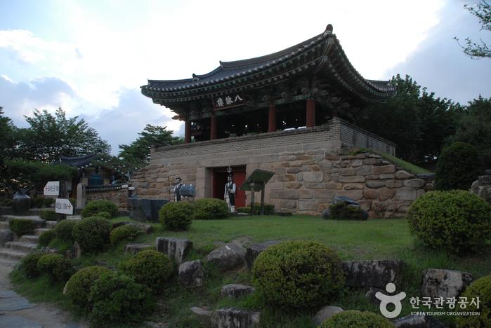 Cheongpung Cultural Heritage Complex (Cheongpung Cultural Heritage Complex)(청풍문화재단지)