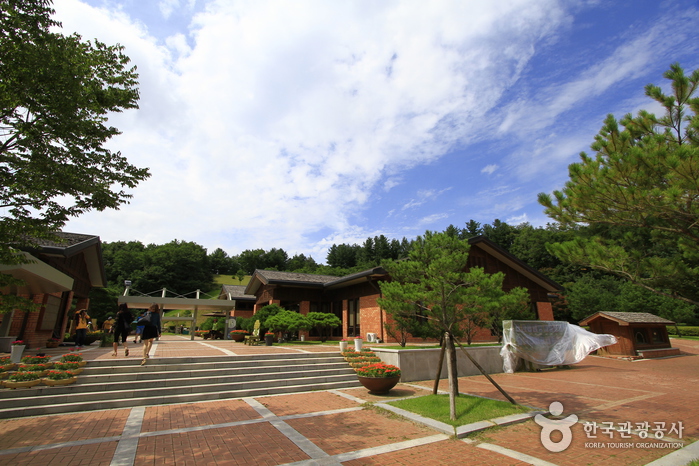 Maison littéraire de Lee Hyo-Seok (이효석 문학관)