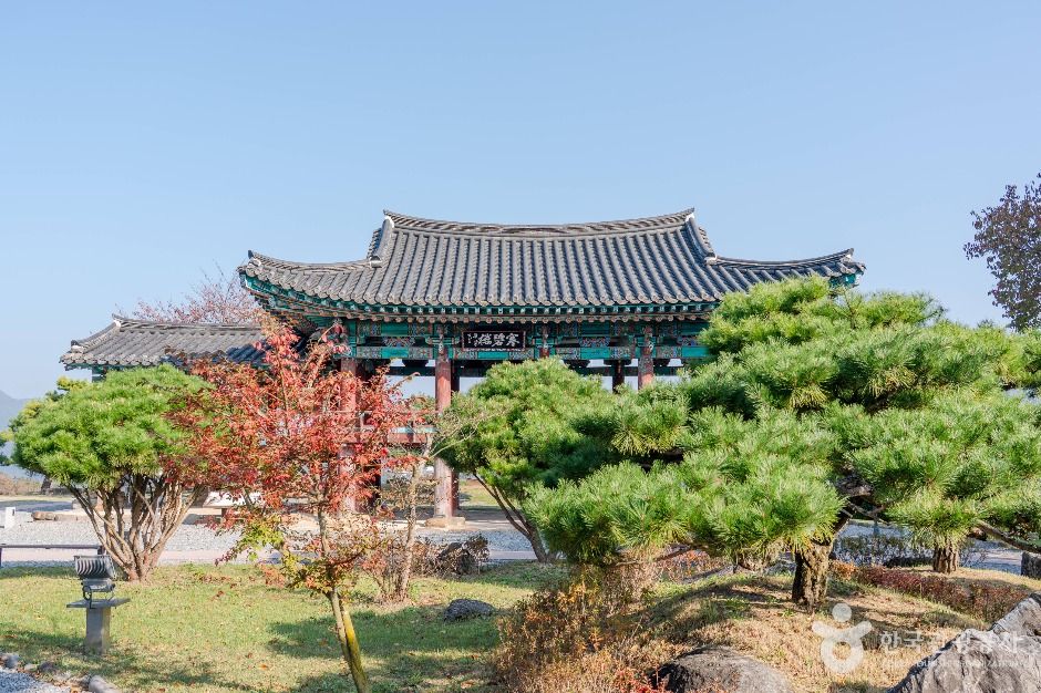 thumbnail-제천 청풍 한벽루-1