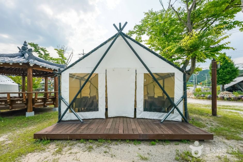 thumbnail-수승대체험휴양마을-5