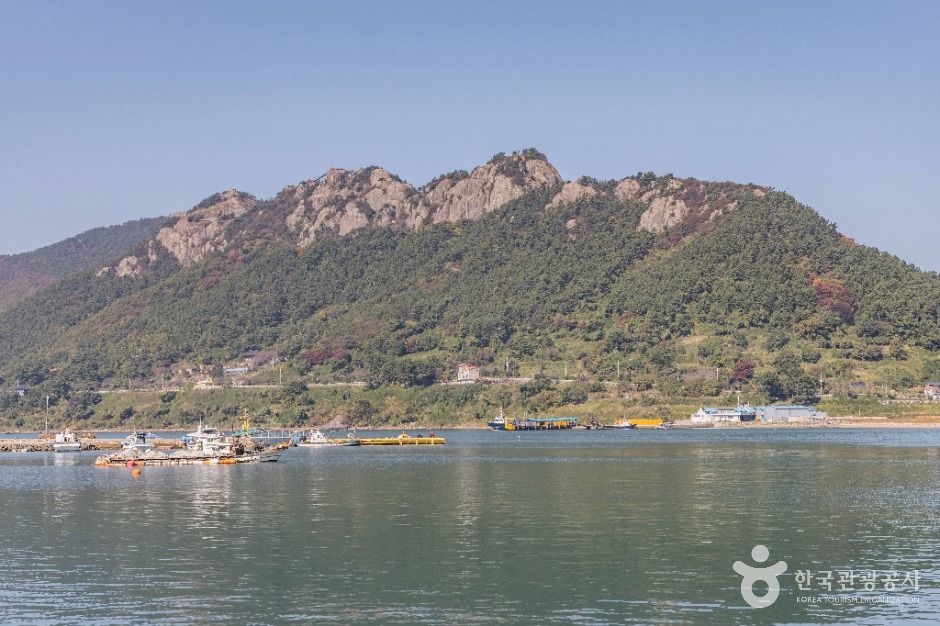 thumbnail-사량도-8