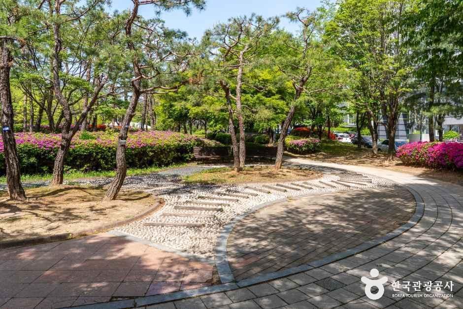 thumbnail-고렴공원-4