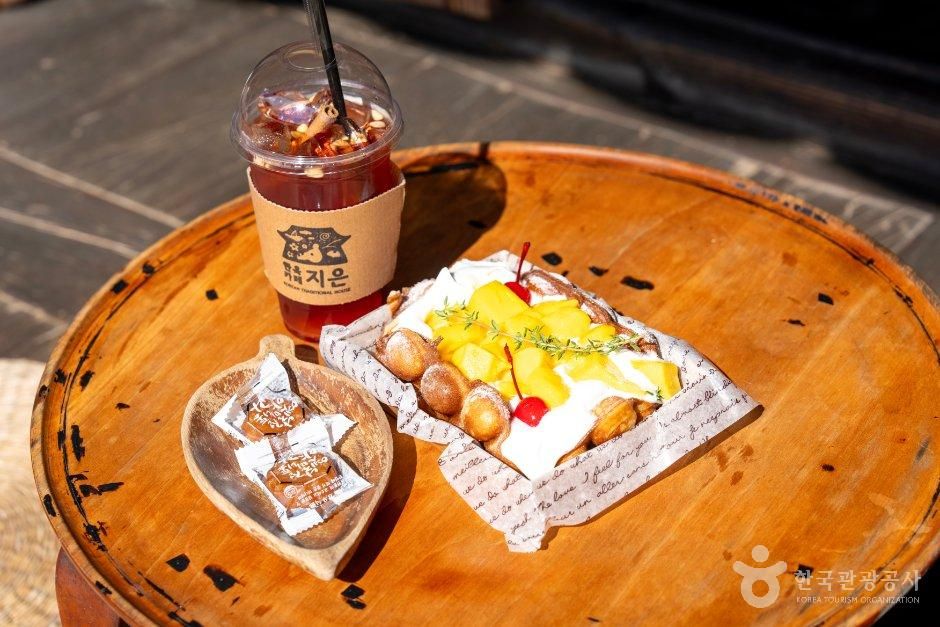 thumbnail-한옥카페 지은-8