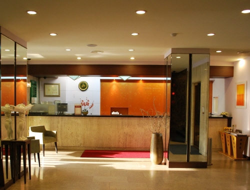 Astoria Hotel (아스토리아 호텔)