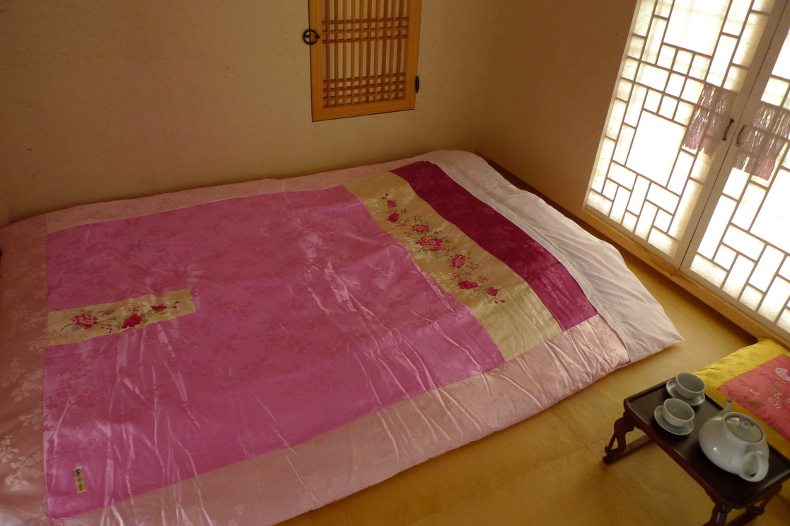 Songjeong House (송정고택)