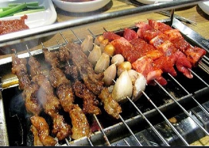 青島ラム肉の串焼き ( 청도양꼬치 )