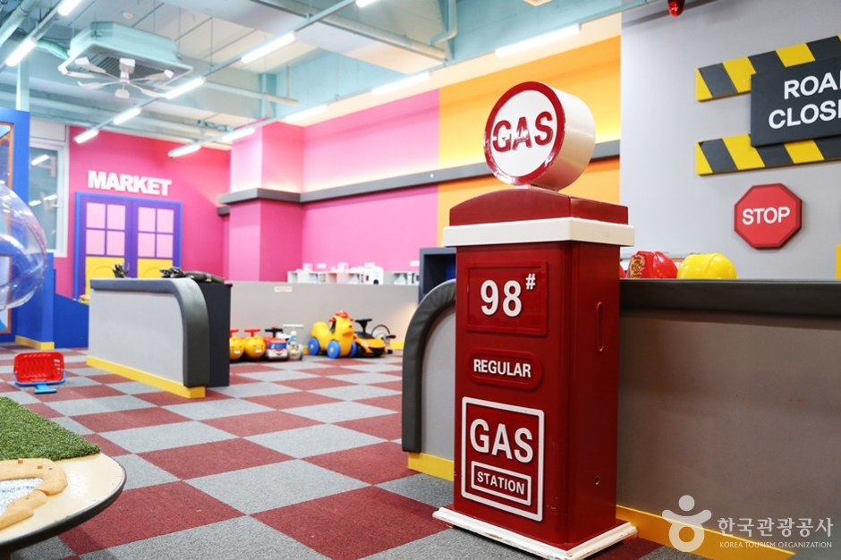 thumbnail-히어로테마파크 정관점-2