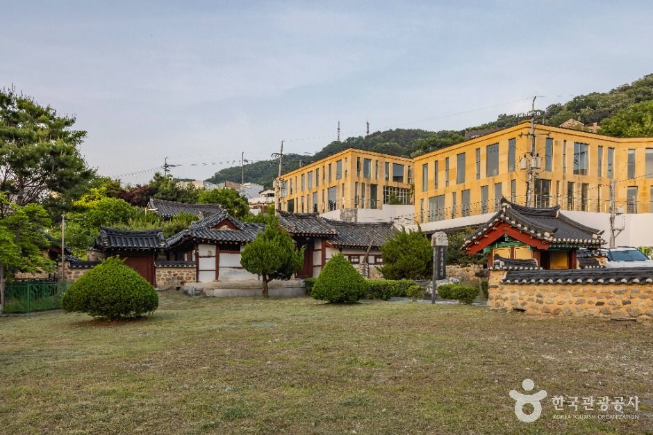 청주 표충사
