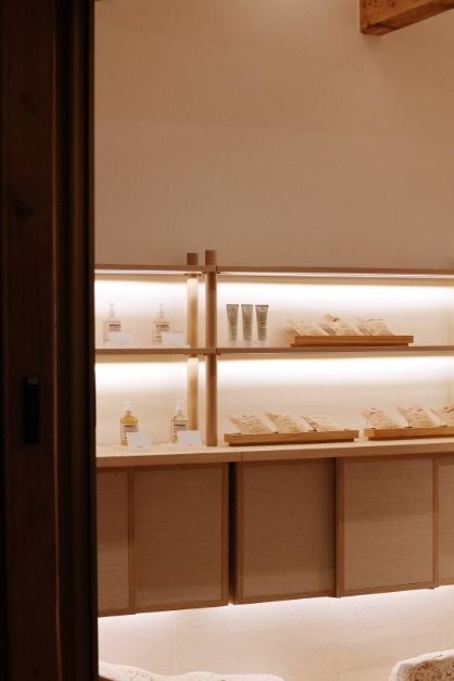 GRANDHAND 嘉會店(그랑핸드 가회점)