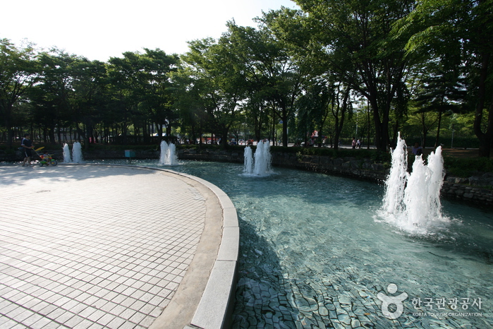 Parc de Bucheon (부천 중앙공원)