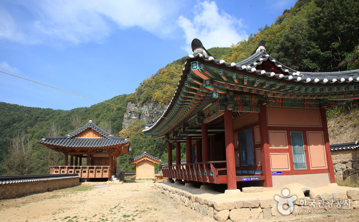 Nongam House (Head Household of the Nongam Descendants) (농암종택)