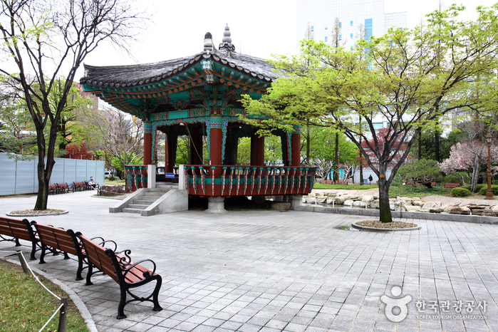 Gyeongsanggamnyeong Park (경상감영공원)4