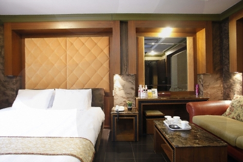 Hotel Kobos (코보스호텔)