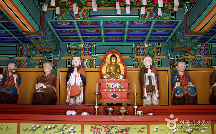 Gaeamsa Temple (개암사)