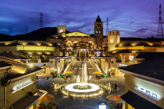 Shinsegae Premium Outlets - Busan Branch (부산 프리미엄아울렛)