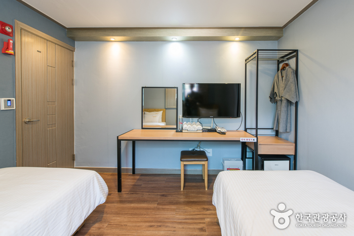 The Stay Hotel [Korea Quality] / 더스테이 호텔 [한국관광 품질인증]