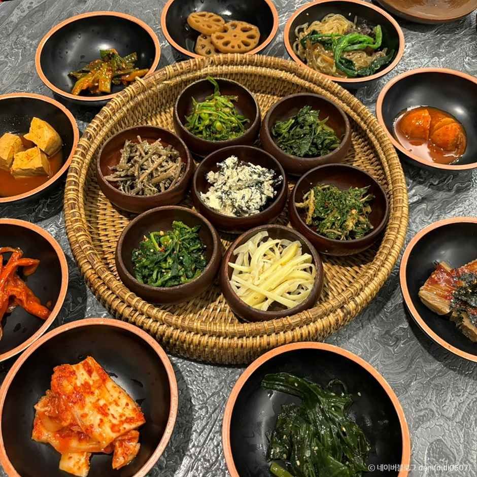 Sanchon (산촌)
