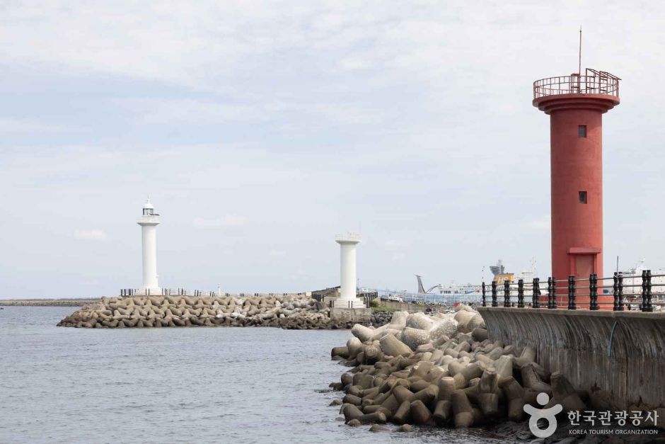 제주항 서부두방파제