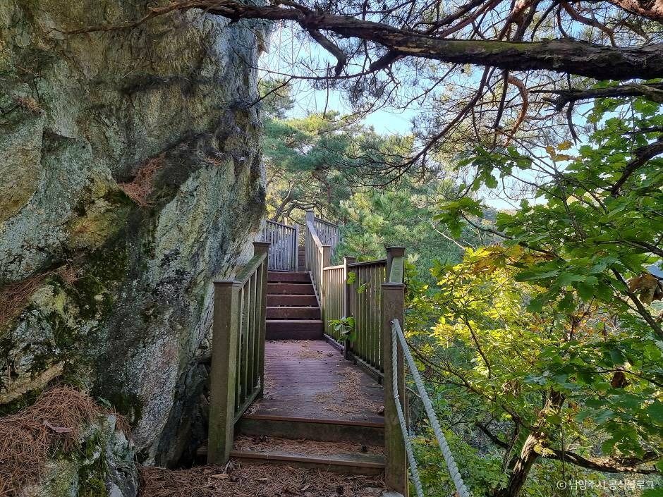 문안산