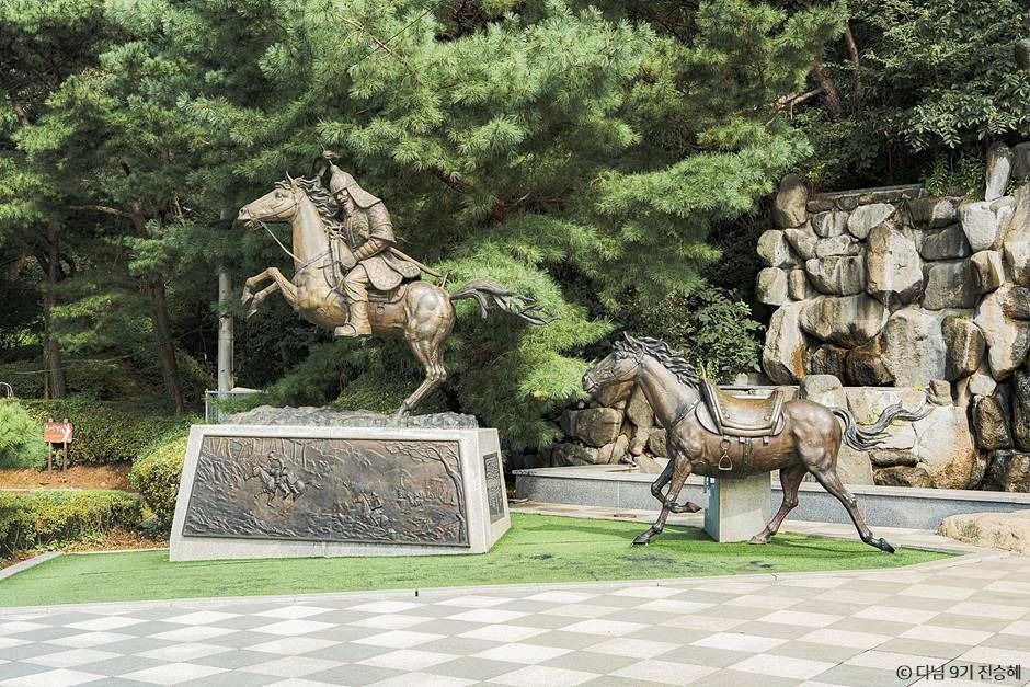 thumbnail-경천대관광지-2