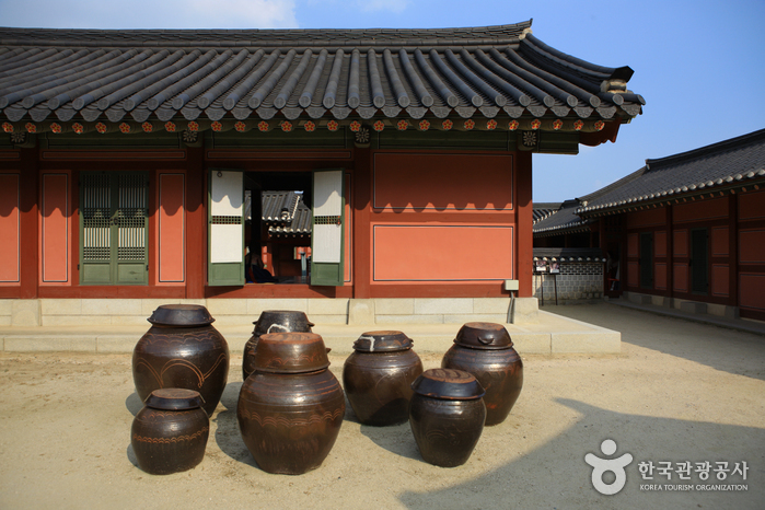 Hwaseong Haenggung Palace (화성행궁)