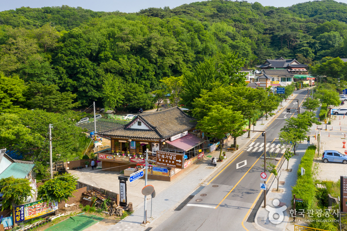 Barrio de Comida Tradicional de la Fortaleza Namhansanseong (남한산성 전통음식마을)2