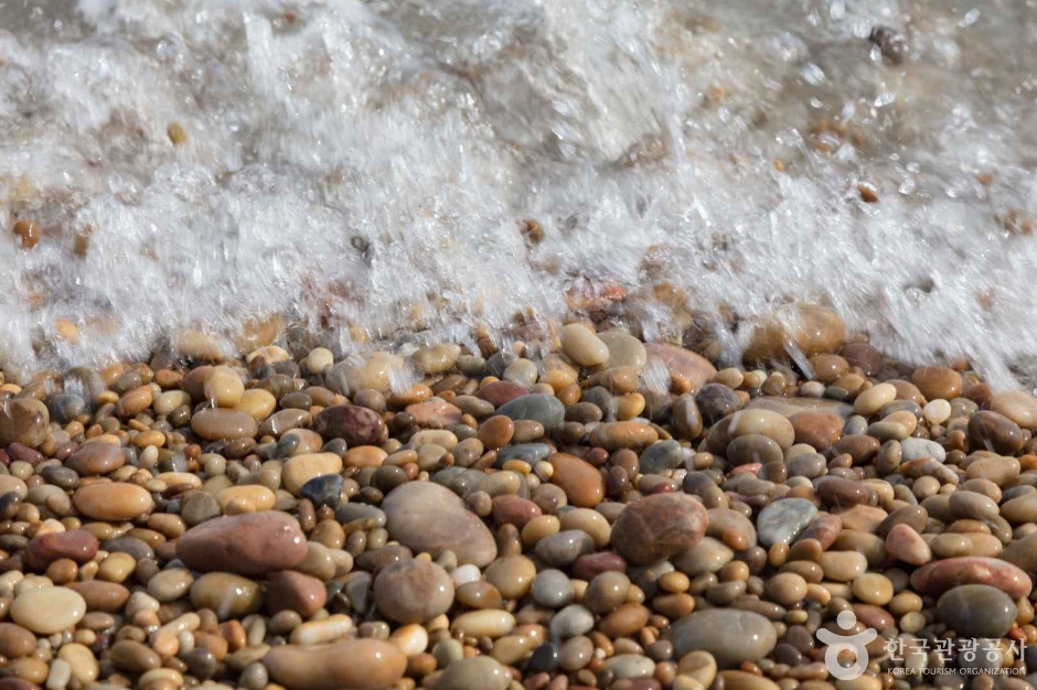 백령도 콩돌해변
