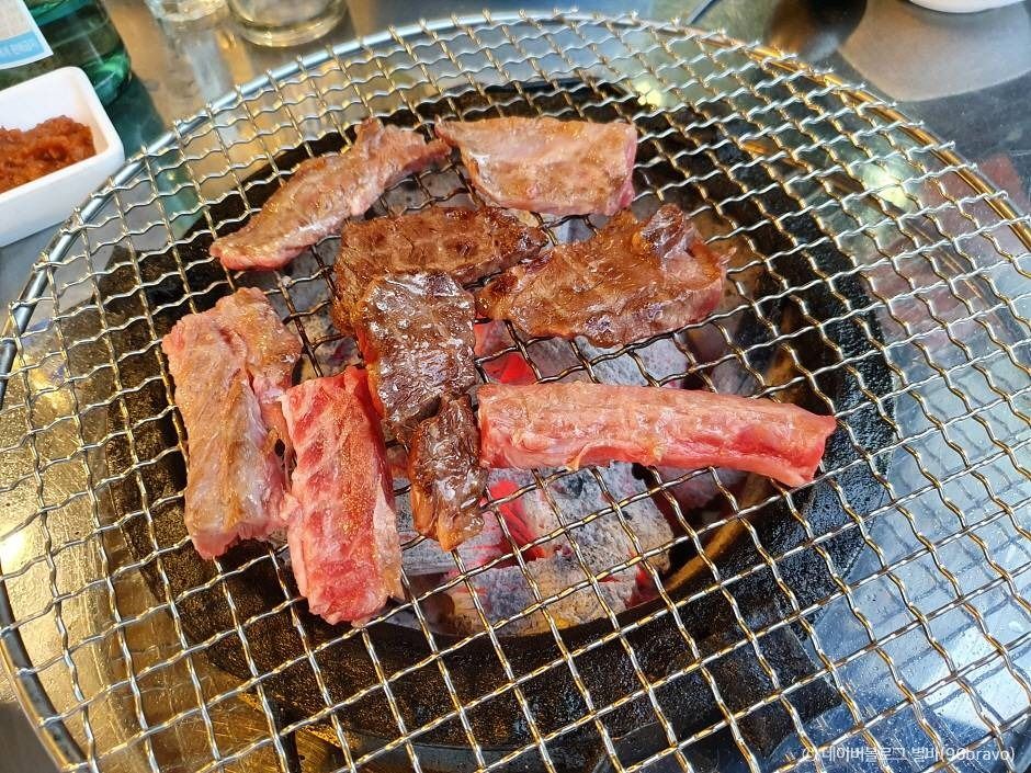 서울_ 드럼통 참숯석쇠구이 (2)