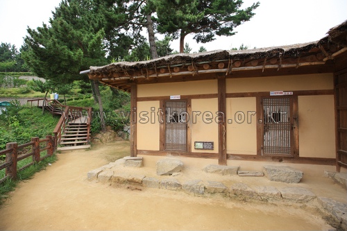 Samcheok Haesindang Park (삼척 해신당공원) 