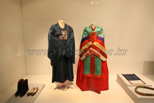 Ewha Womans University Museum (이화여자대학교박물관)