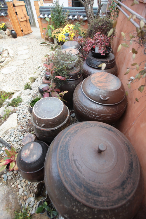 Bukyungdang (부경당)