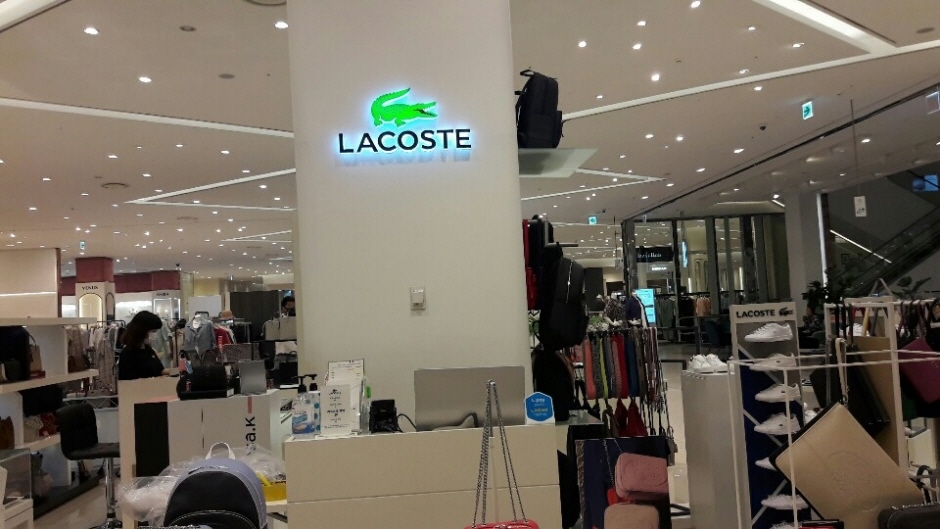 Lacoste - Lotte Suwon Branch [Tax Refund Shop] (라코스테 롯데 수원)