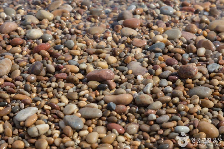 백령도 콩돌해변